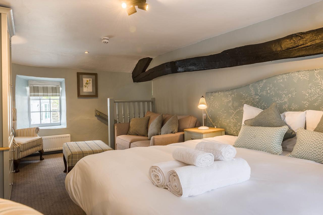The Horse And Farrier Inn And The Salutation Inn Threlkeld Keswick Exteriör bild