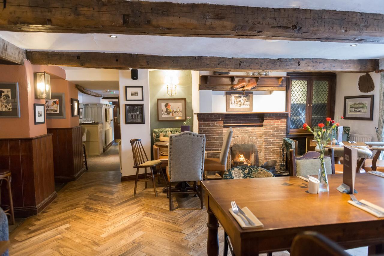The Horse And Farrier Inn And The Salutation Inn Threlkeld Keswick Exteriör bild
